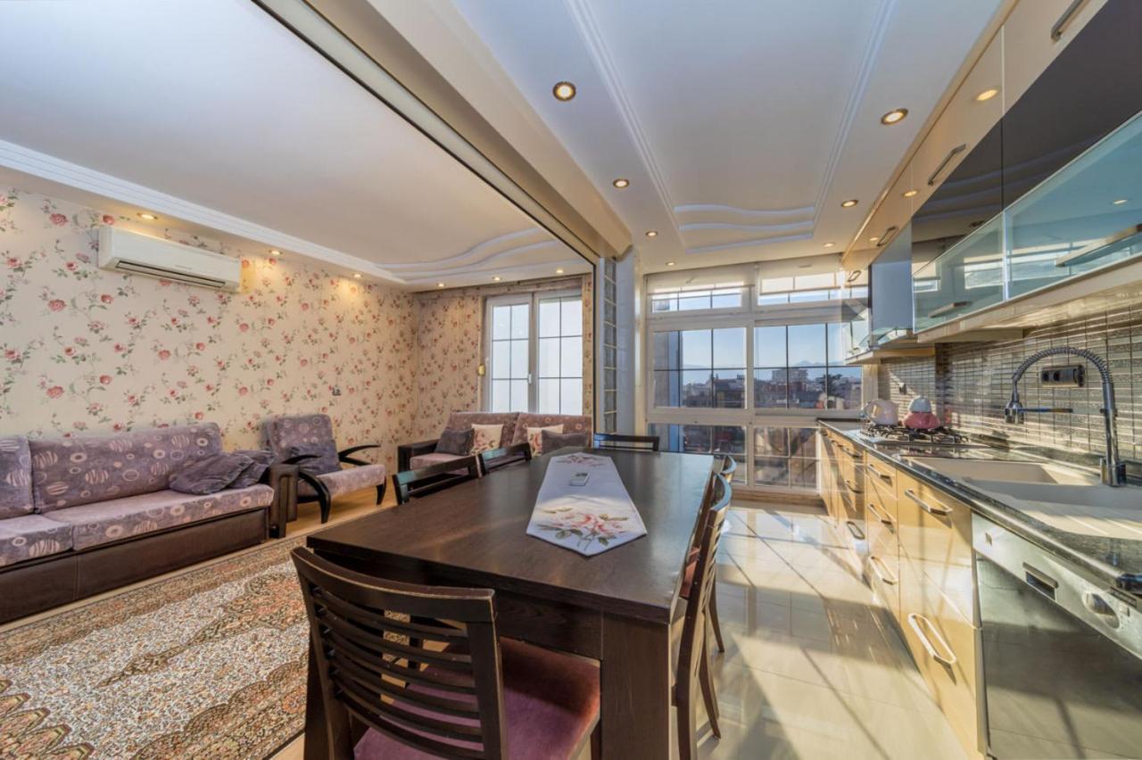 Lovely Flat With Sea View Near Beach In Muratpasa Antalya Exterior photo